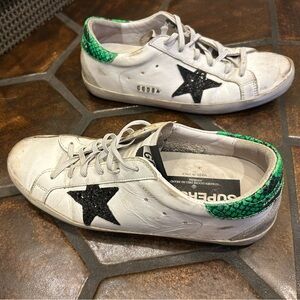 Golden Goose superstars black star “lizard” green back